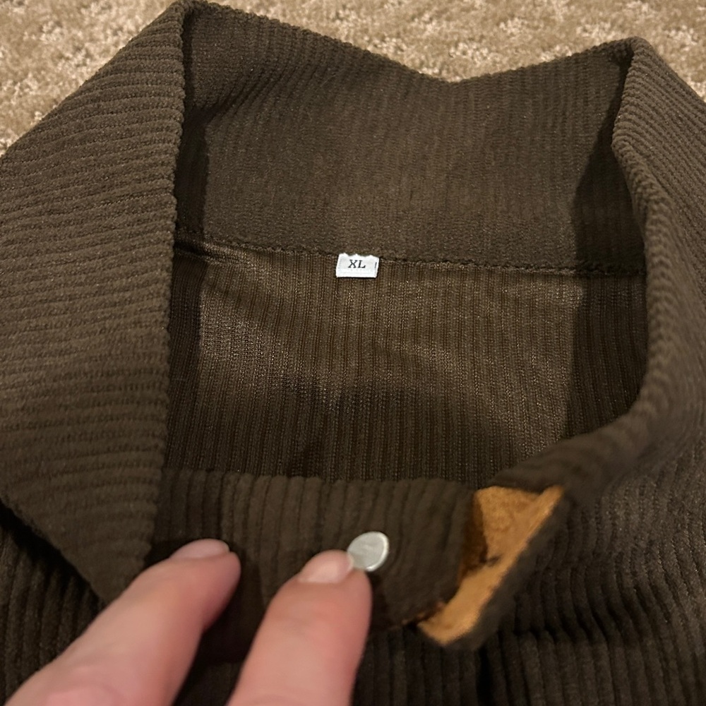 NWT Men’s Henley Pullover In Coffee Brown Corduroy with Brown Accents Size XL - Picture 11 of 12